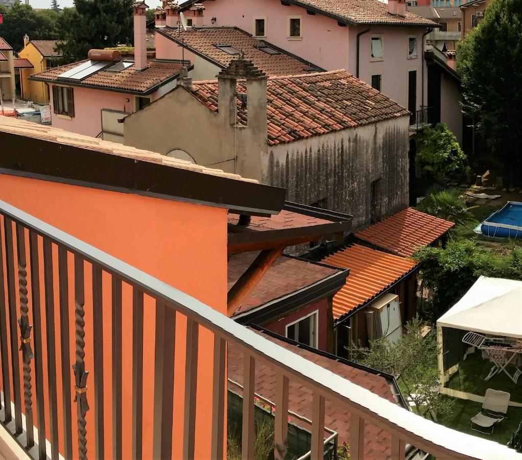 House Verona Zen Luaran gambar