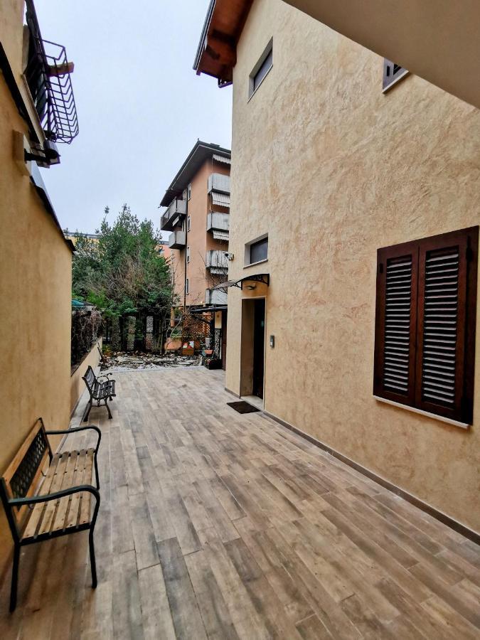 House Verona Zen Luaran gambar